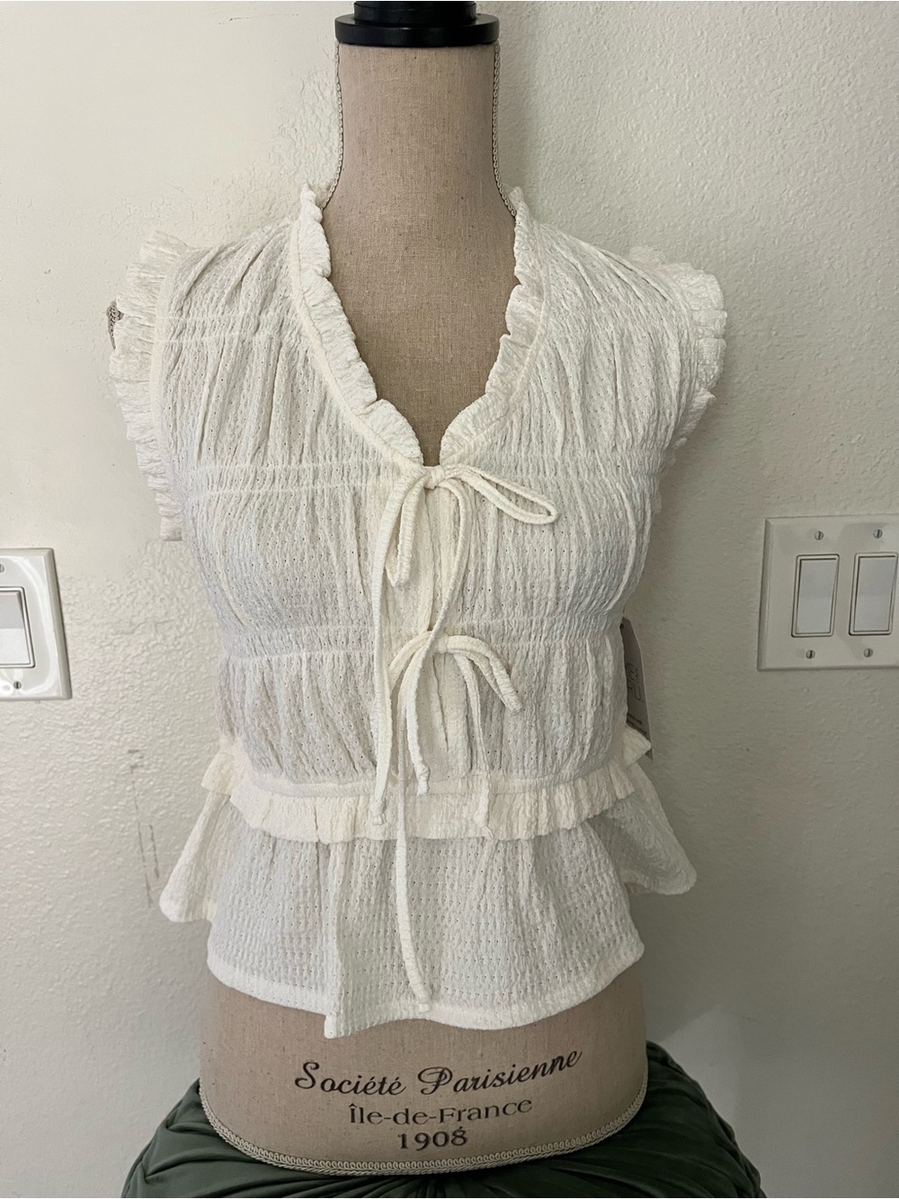 Time and Tru Ivory Ruffled Tie-Front Peplum Camisole